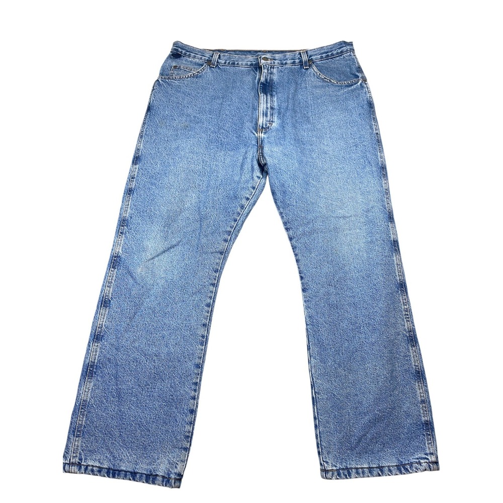 Wrangler Rugged Wear Denim Jeans Men's 42x30 Blue Straight Leg Cold Weather